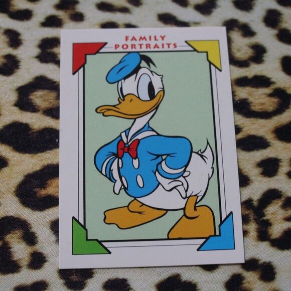FP Donald #104 Disney Card - Picture 1 of 2